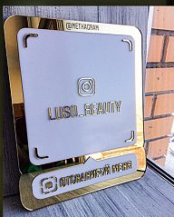 Инстаметка  ХL-  35х35см с подсветкой из акрила сканируемая визитка для вашего инстаграм профиля